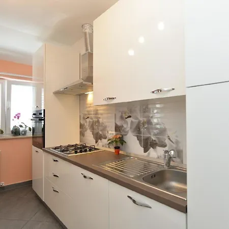 Appartamento Fuer 4 Personen Ca 60 Qm In Sijana, Istrien Istrische Riviera